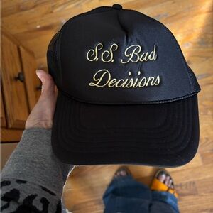 Otto vintage embroidered adjustable trucker hat